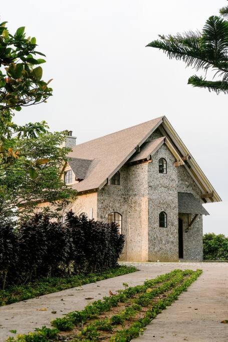 The Old Country Stone House Villa Cebu Eksteriør billede